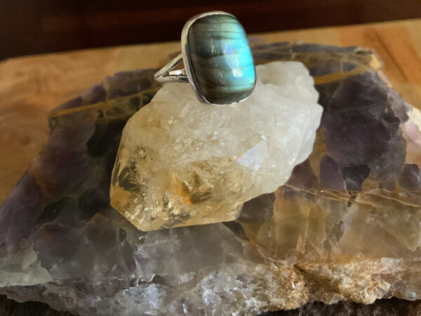 ‘Handmade’ Sterling Silver Labradorite Ring – size 8.5 rectangle rounded - The Inspirational Studio